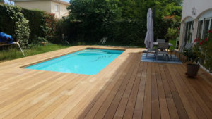 Paysagiste construction de terrasses bois CAMBLANES ET MEYNAC proche QUINSAC